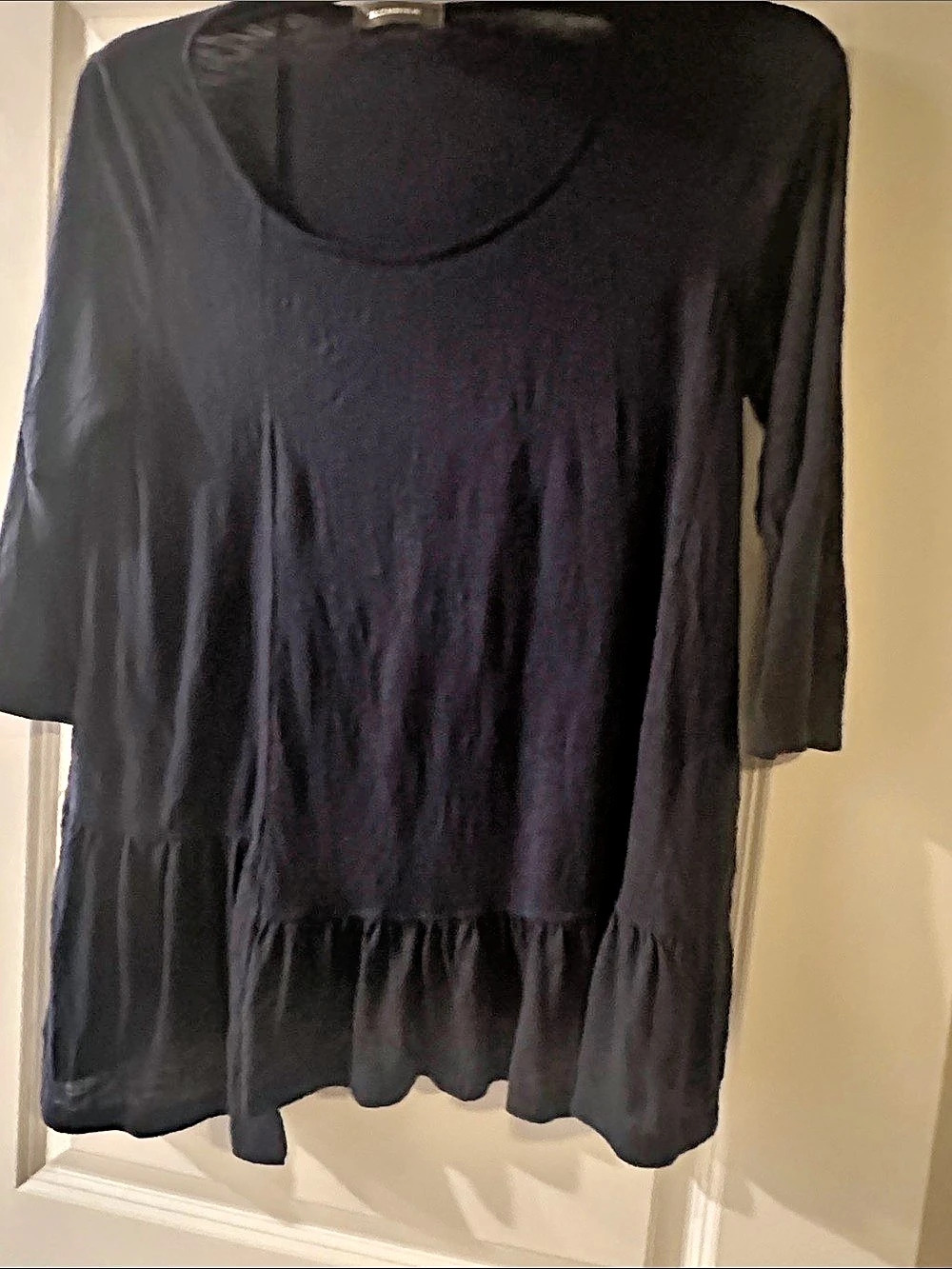 Alembika Women's Black Tunic Size 2 Like New